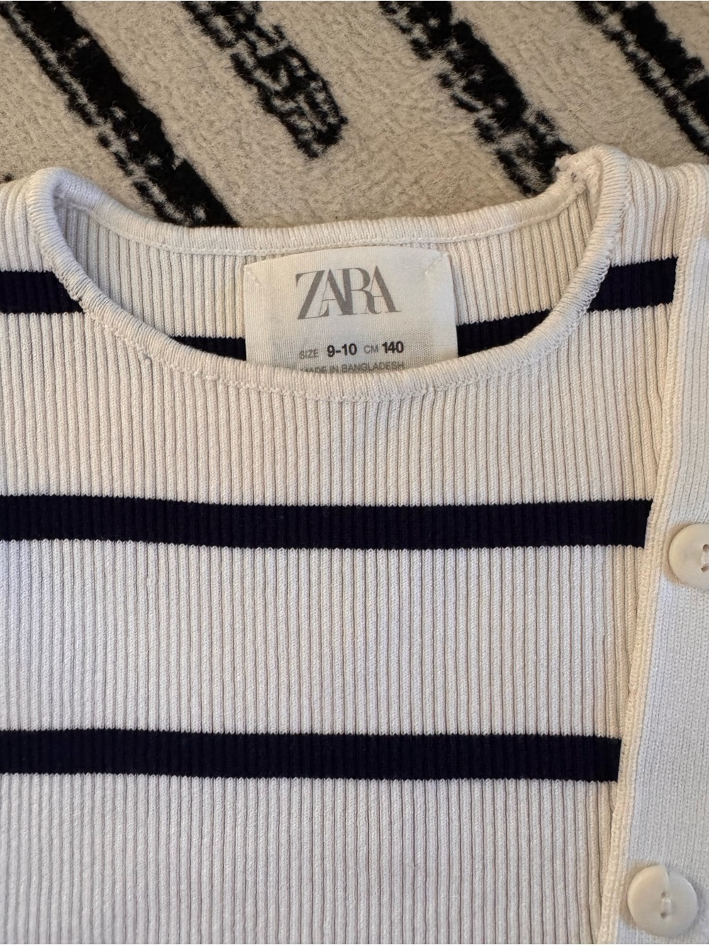 Zara striped Ribbed Crewneck Sweater Tank with Navy Stripes